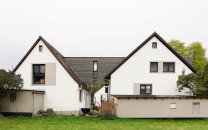 Umbau und Zusammenführung zweier Wohngebäude in Leutenbach